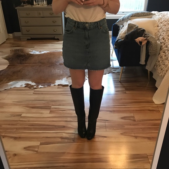 BCBG knee high boots - Picture 5 of 6